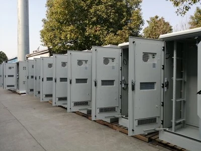 IP55 IP65 40u Waterproof Enclosure Outdoor Battery Telecom Cabinet